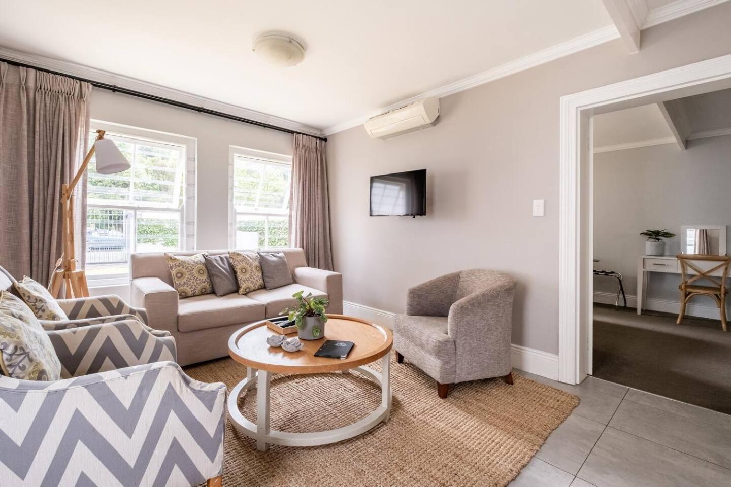 סטלנבוש Bonne Esperance Studio Apartments מראה חיצוני תמונה