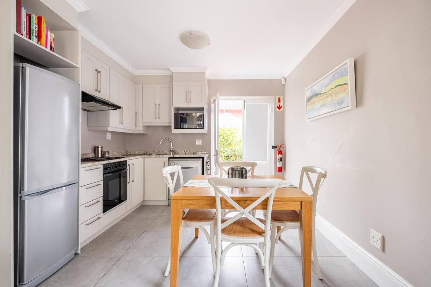 סטלנבוש Bonne Esperance Studio Apartments מראה חיצוני תמונה